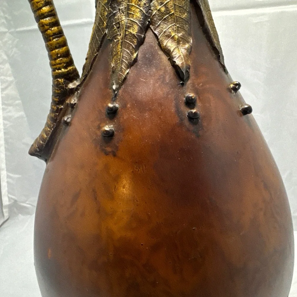 Large Vintage Pitcher - Vase (‎ Decor )